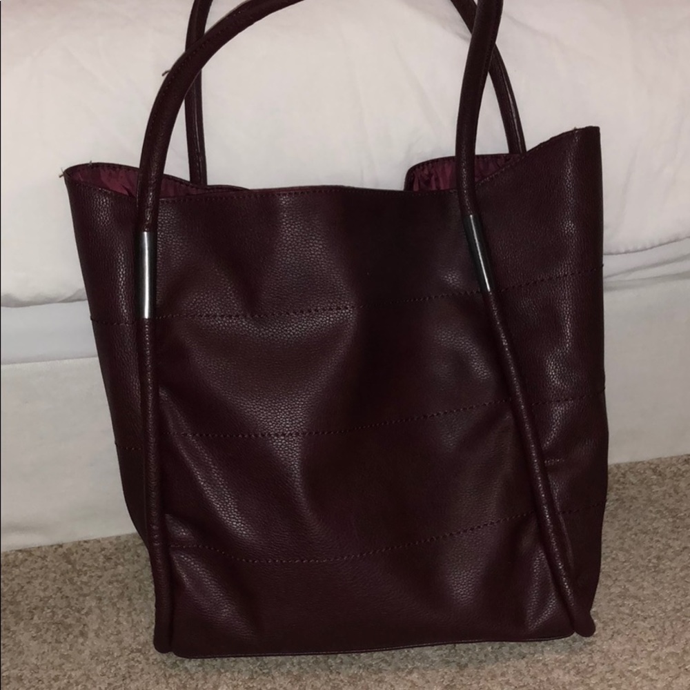 A tote bag